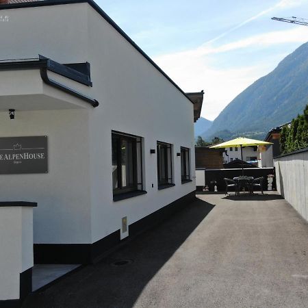 Ferienwohnung The Alpenhouse Gligic'S Sautens Exterior foto