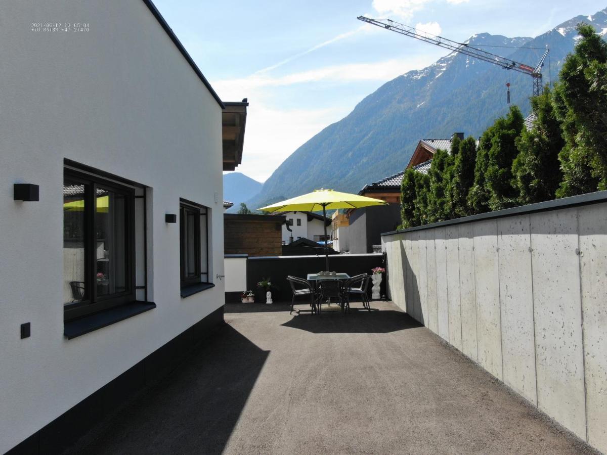 Ferienwohnung The Alpenhouse Gligic'S Sautens Exterior foto